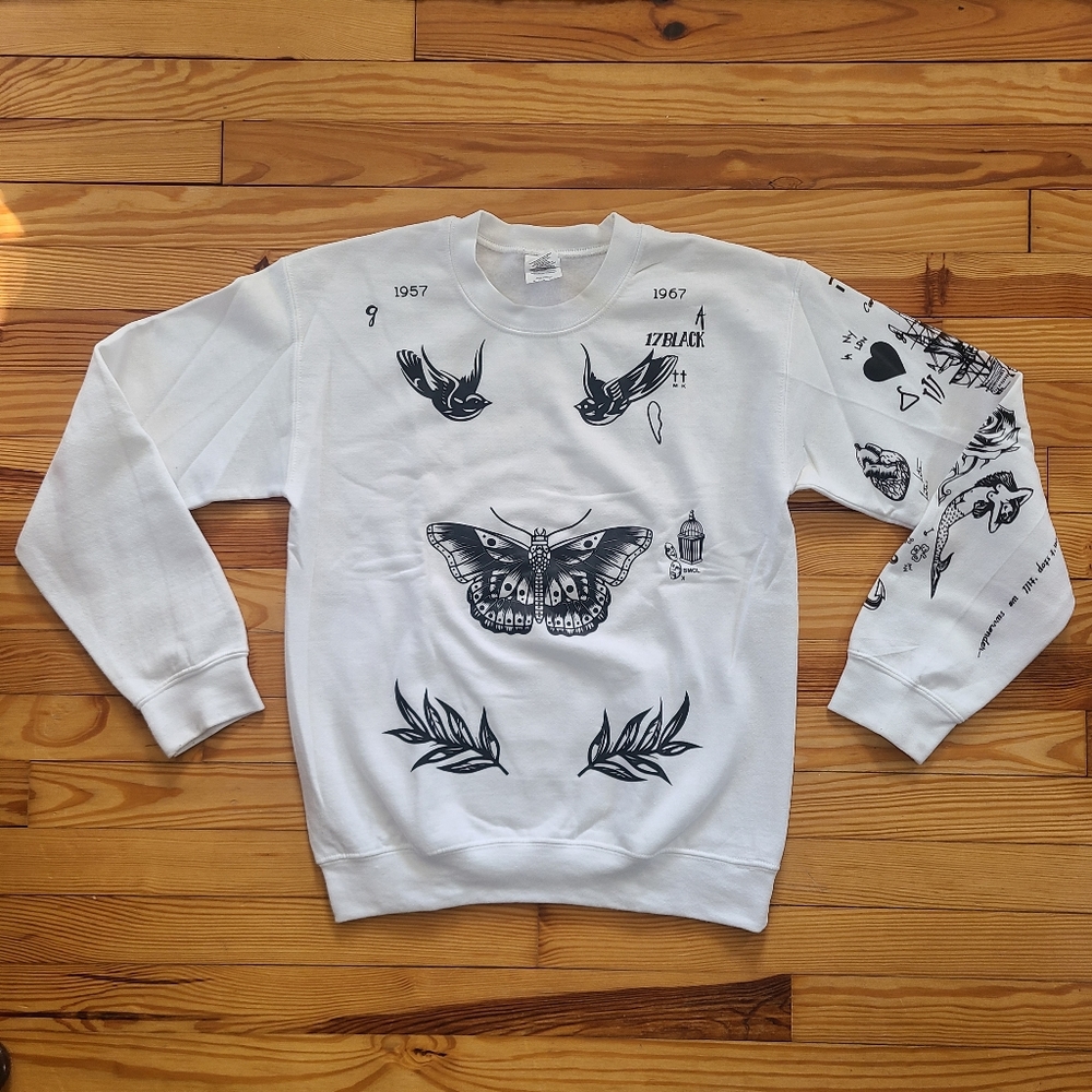 Harry Styles Tattoo Crewneck Long-Sleeve White and Black Pullover - size small